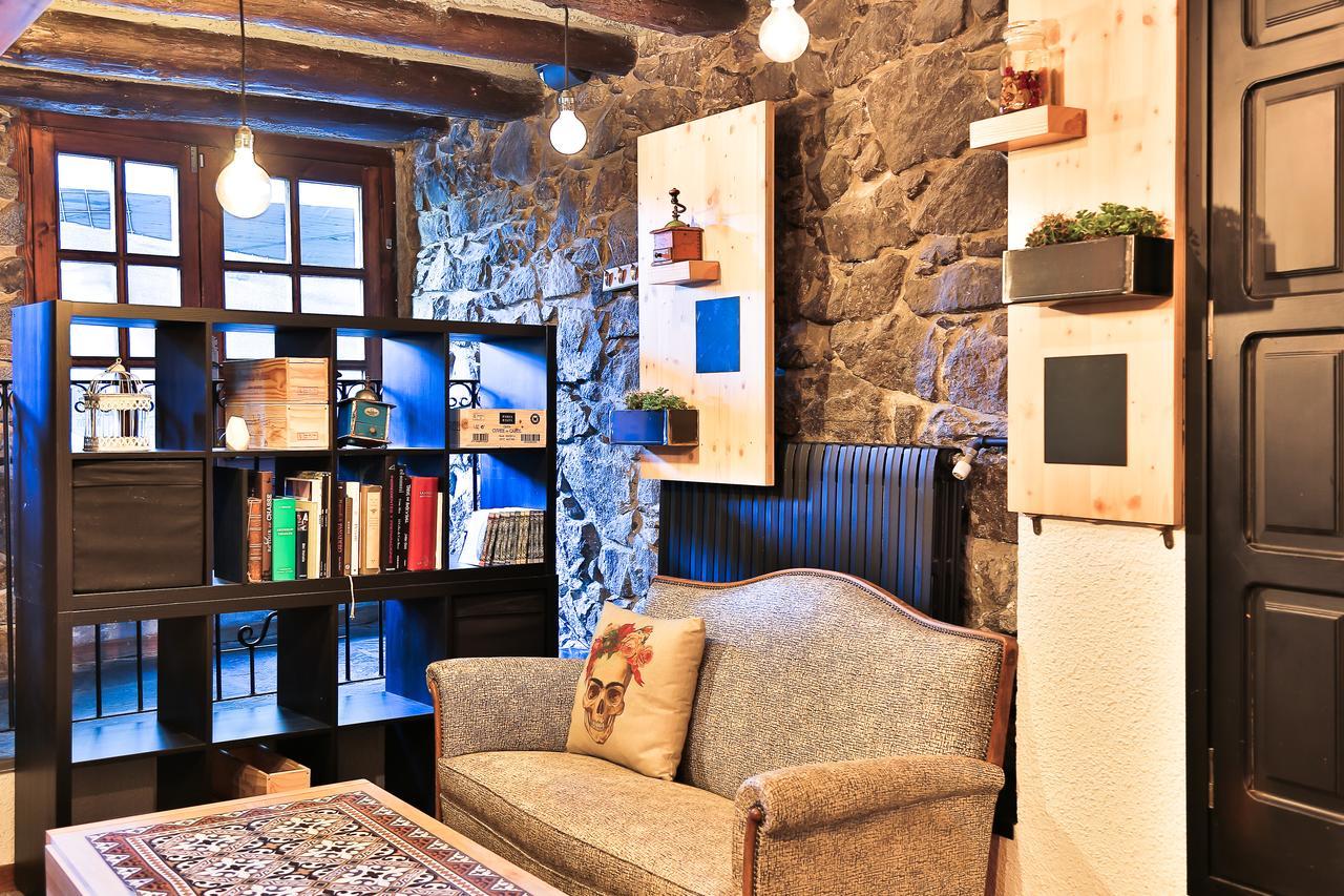 אנדורה לה ולה Hostal Cisco De Sans מראה חיצוני תמונה